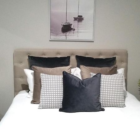 Kennedy House Euroa Perfect For Short Term Stays Bagian luar foto