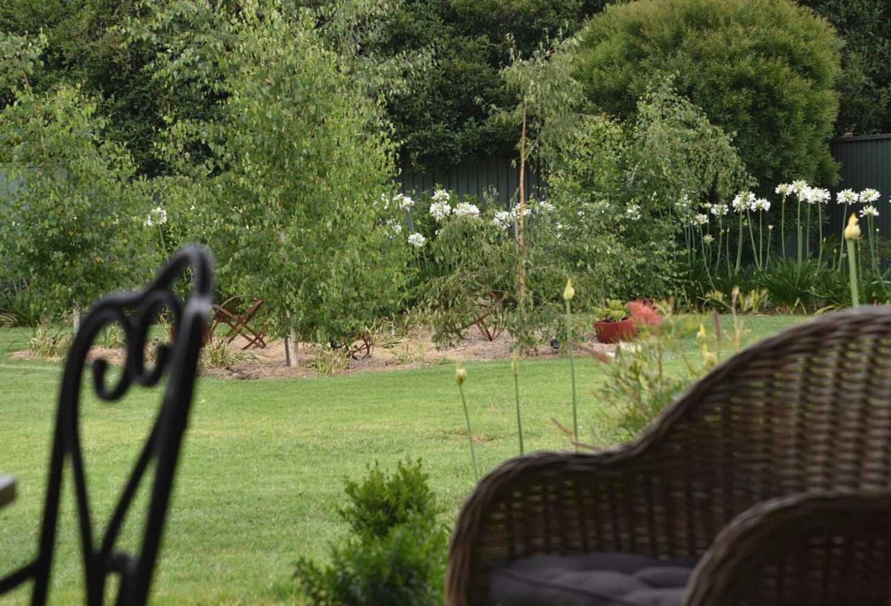 Kennedy House Euroa Perfect For Short Term Stays Bagian luar foto