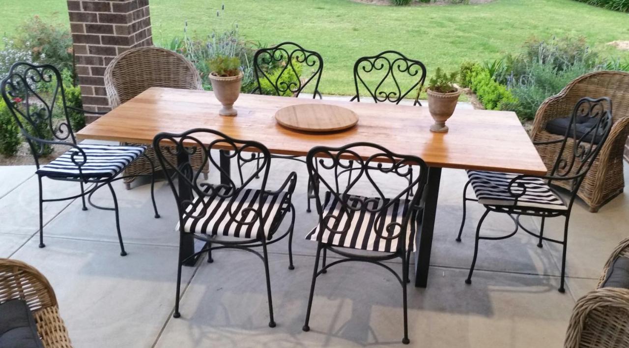 Kennedy House Euroa Perfect For Short Term Stays Bagian luar foto